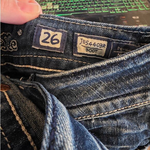 Miss Me Women's Denim Boot Jean SZ 26 Sequin Patchwork Y2K Low Rise - Picture 8 of 11